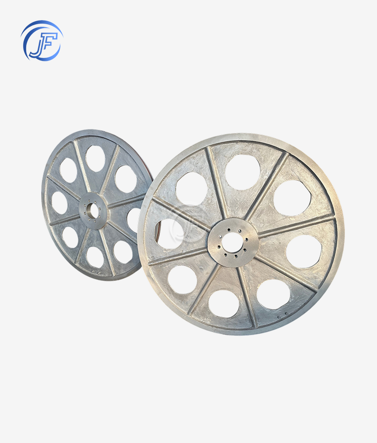 Diamond wire saw roller